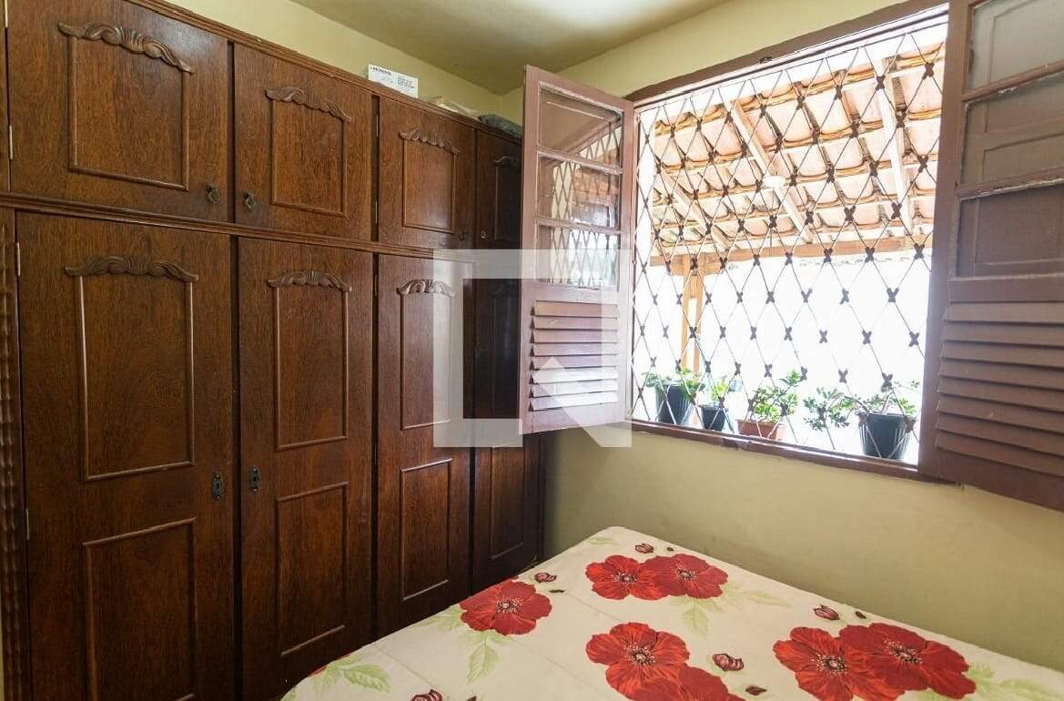 Casa à venda com 3 quartos, 81m² - Foto 12