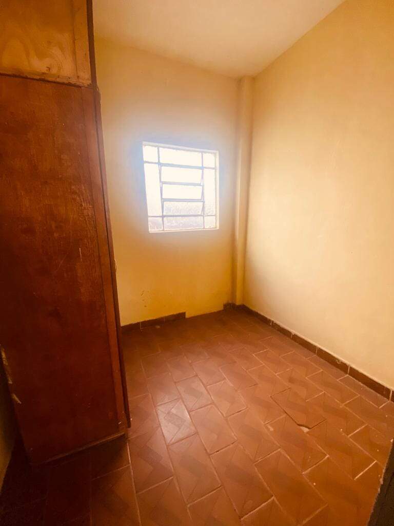 Casa à venda com 4 quartos, 340m² - Foto 11