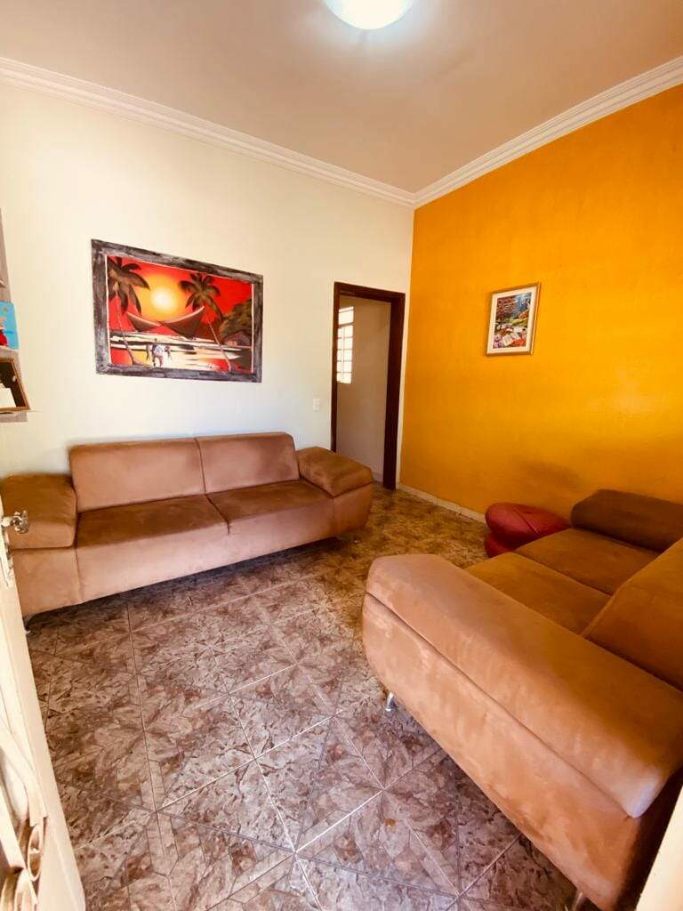 Casa à venda com 2 quartos, 360m² - Foto 7