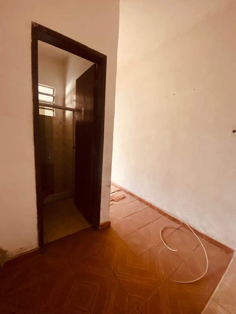 Casa à venda com 1 quarto, 320m² - Foto 18