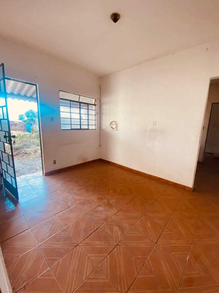 Casa à venda com 1 quarto, 320m² - Foto 11