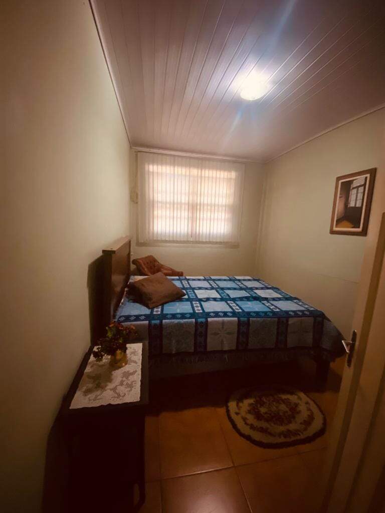 Casa à venda com 3 quartos, 400m² - Foto 14