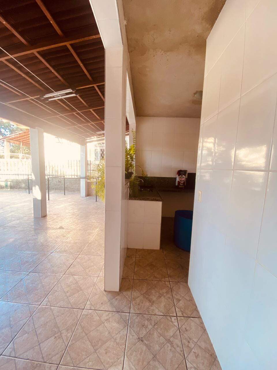 Casa à venda com 3 quartos, 160m² - Foto 6