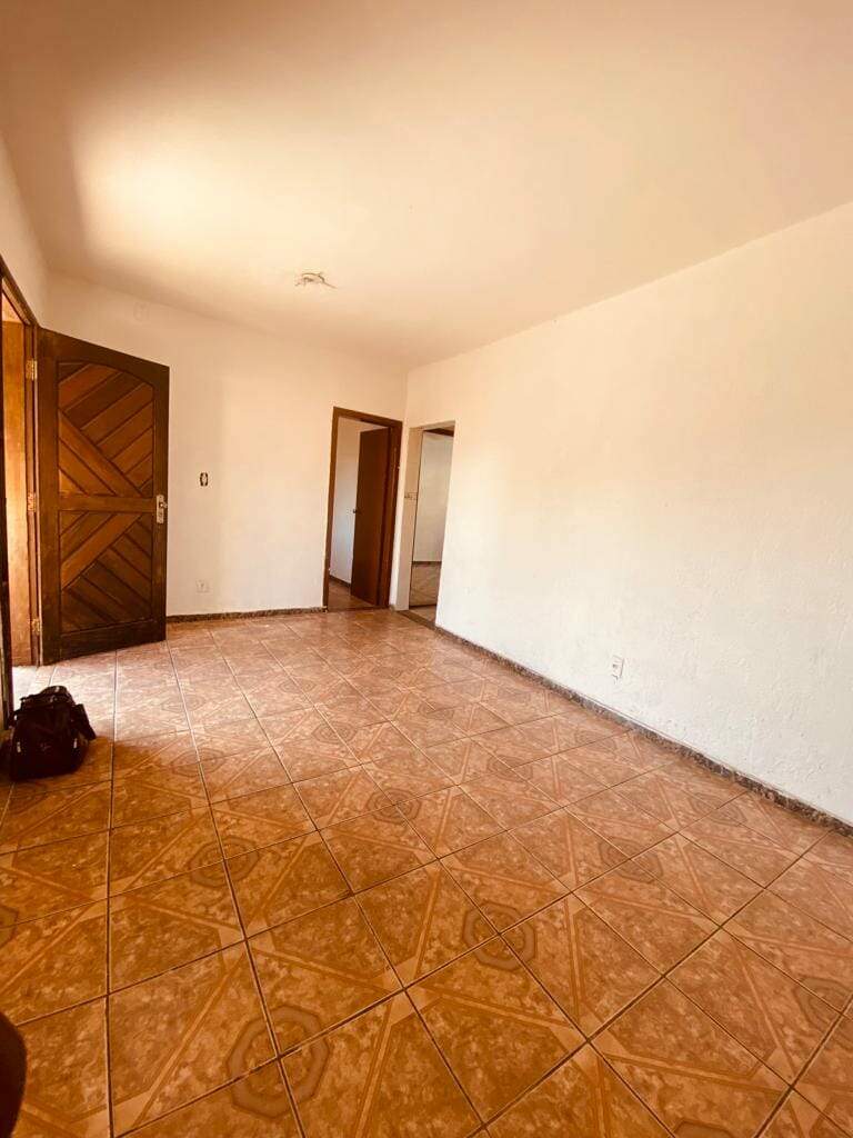 Casa à venda com 5 quartos, 340m² - Foto 8