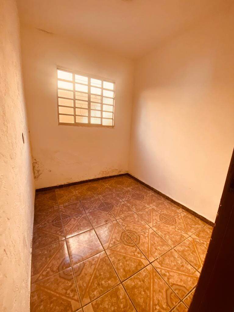 Casa à venda com 5 quartos, 340m² - Foto 15