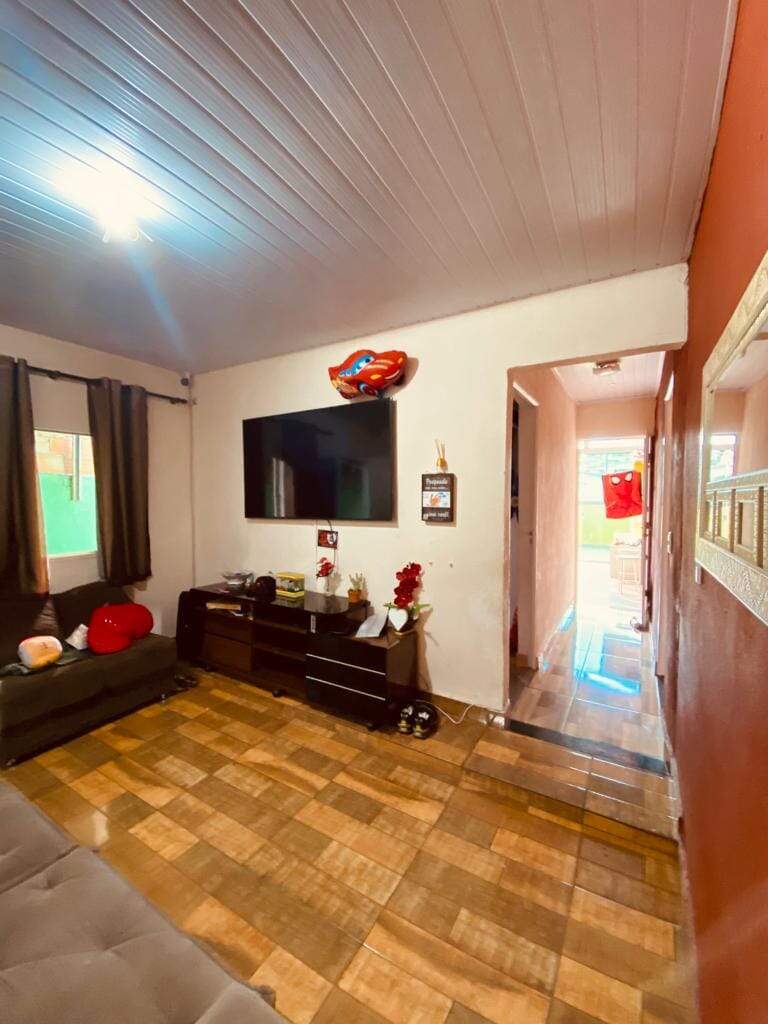 Casa à venda com 7 quartos, 280m² - Foto 35