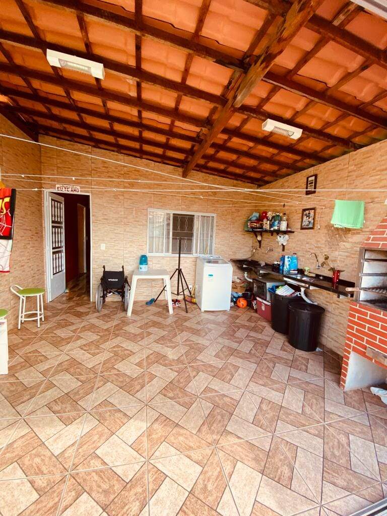 Casa à venda com 7 quartos, 280m² - Foto 9