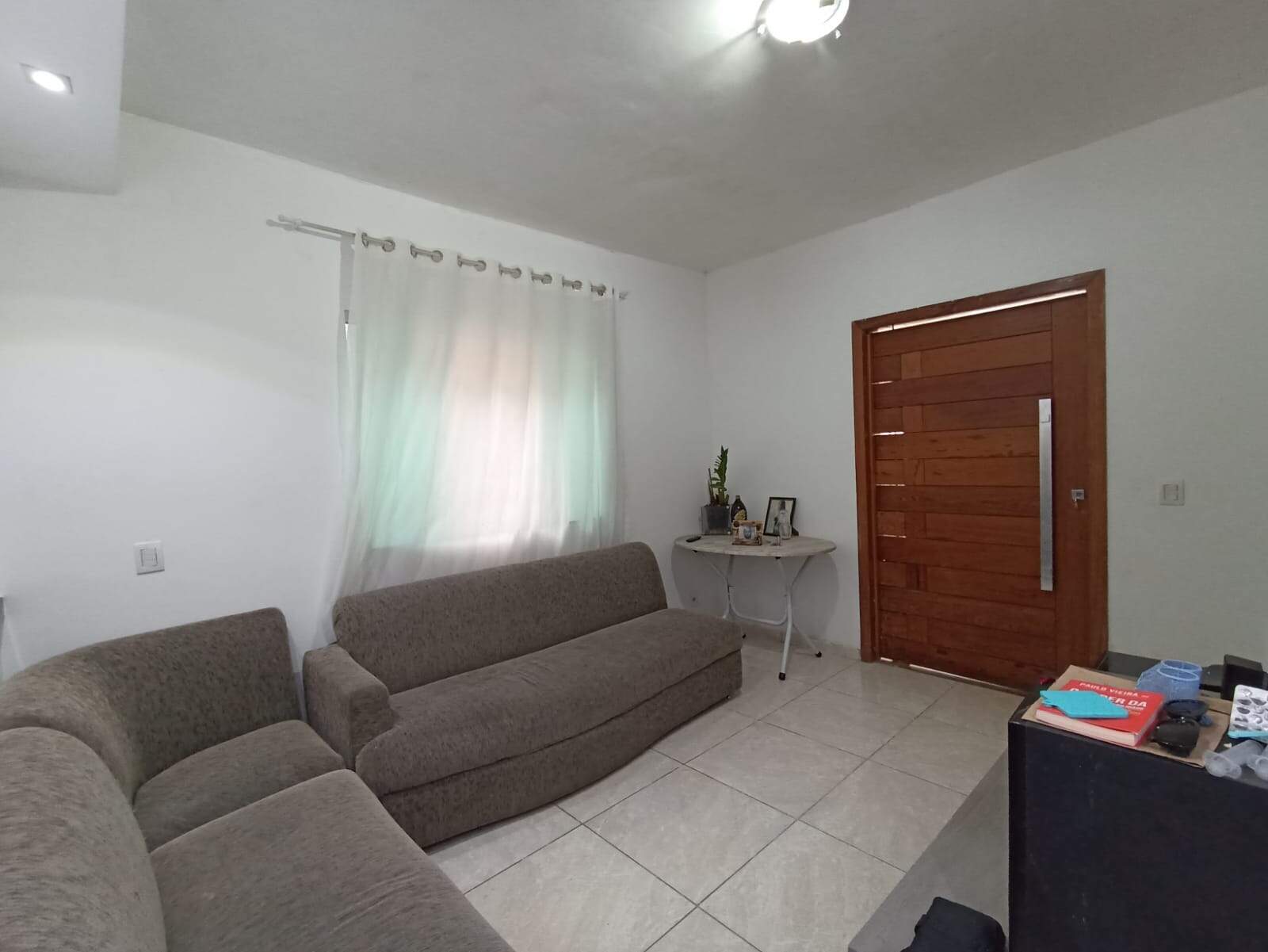 Casa à venda com 2 quartos, 200m² - Foto 3