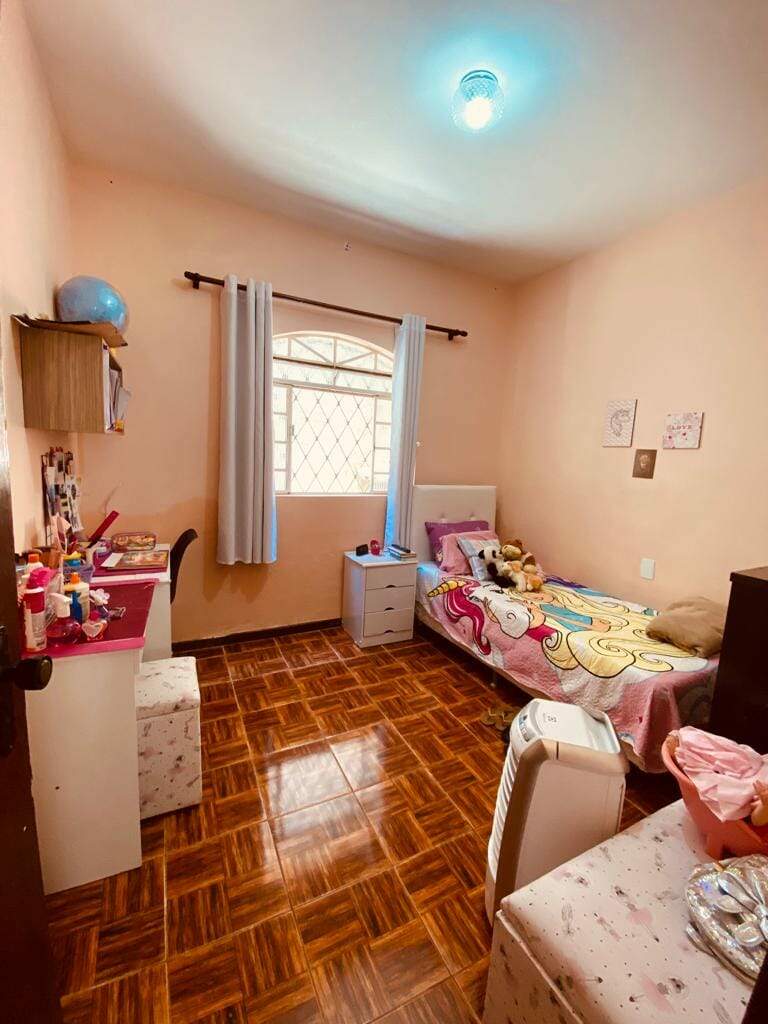 Casa à venda com 4 quartos, 280m² - Foto 54