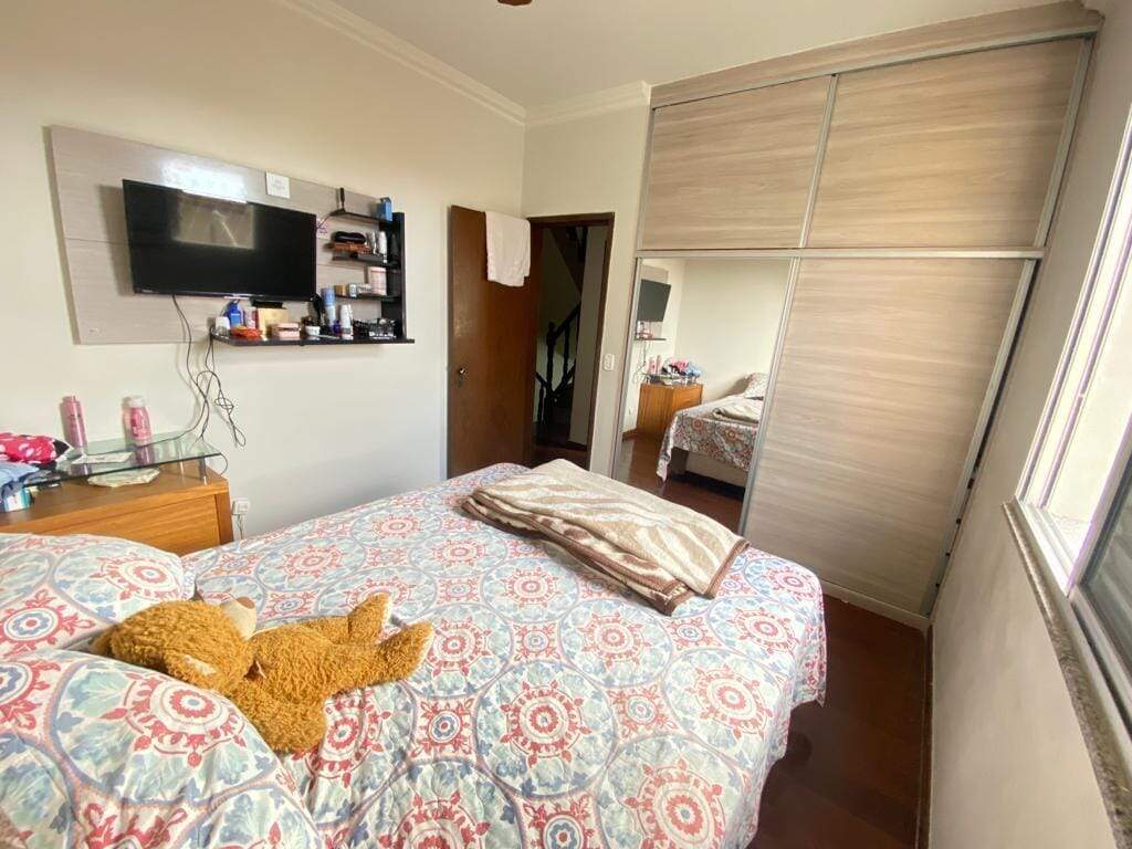 Casa à venda com 3 quartos, 100m² - Foto 20