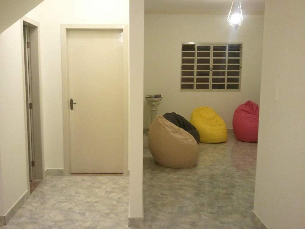 Casa à venda com 3 quartos, 200m² - Foto 55