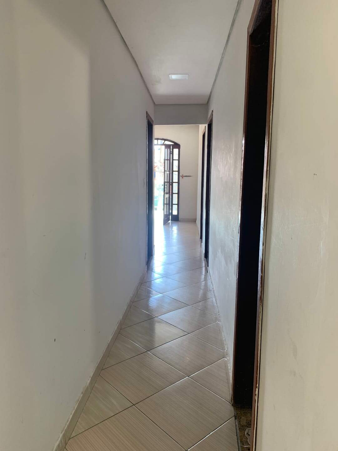 Casa à venda com 4 quartos, 360m² - Foto 16