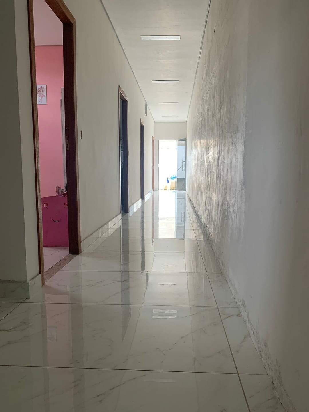 Casa à venda com 4 quartos, 300m² - Foto 18