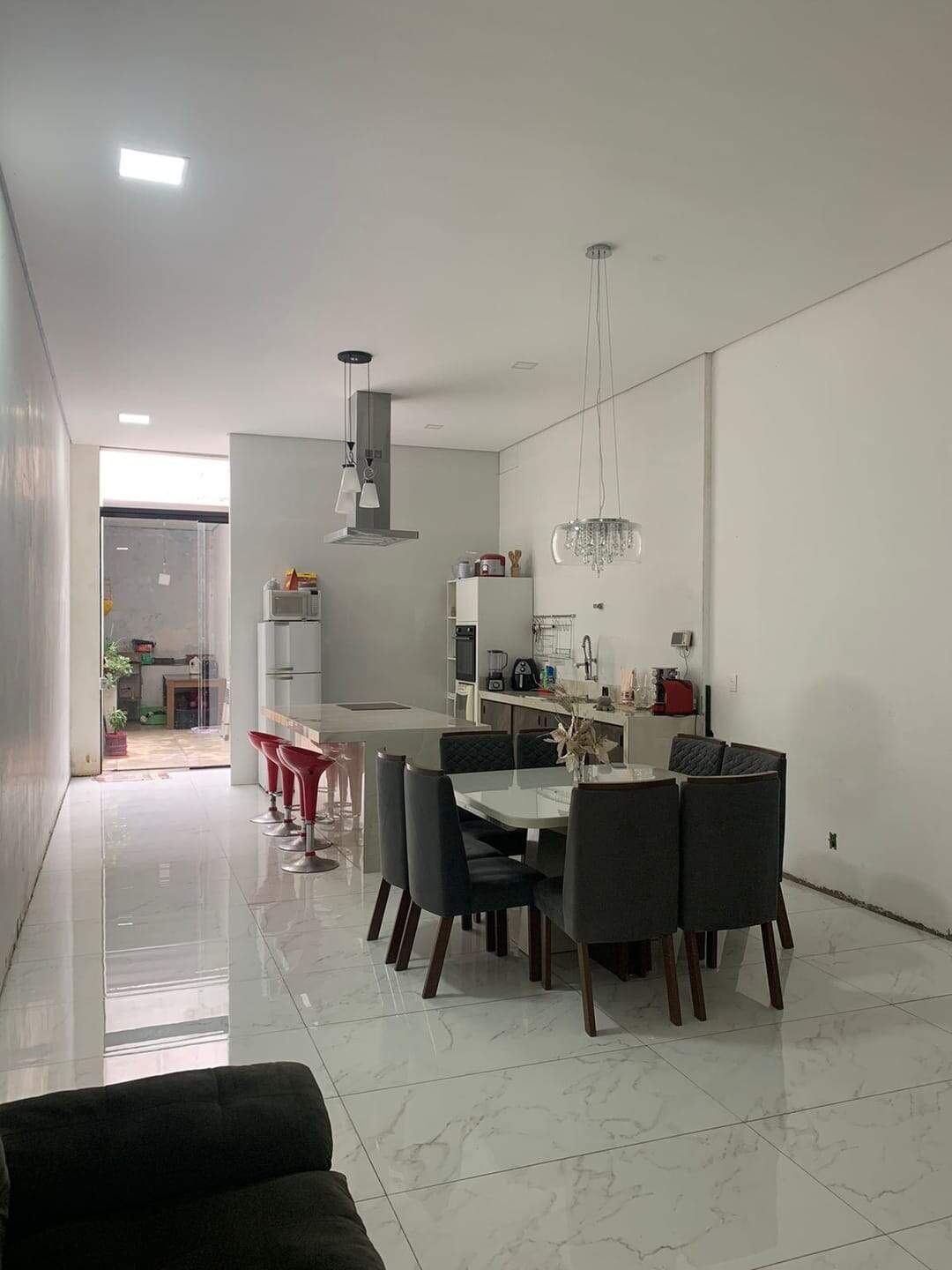 Casa à venda com 4 quartos, 300m² - Foto 5