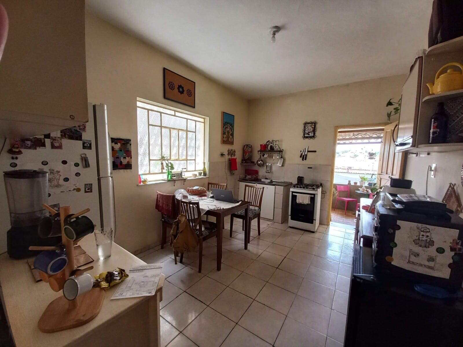 Casa à venda com 2 quartos, 300m² - Foto 11