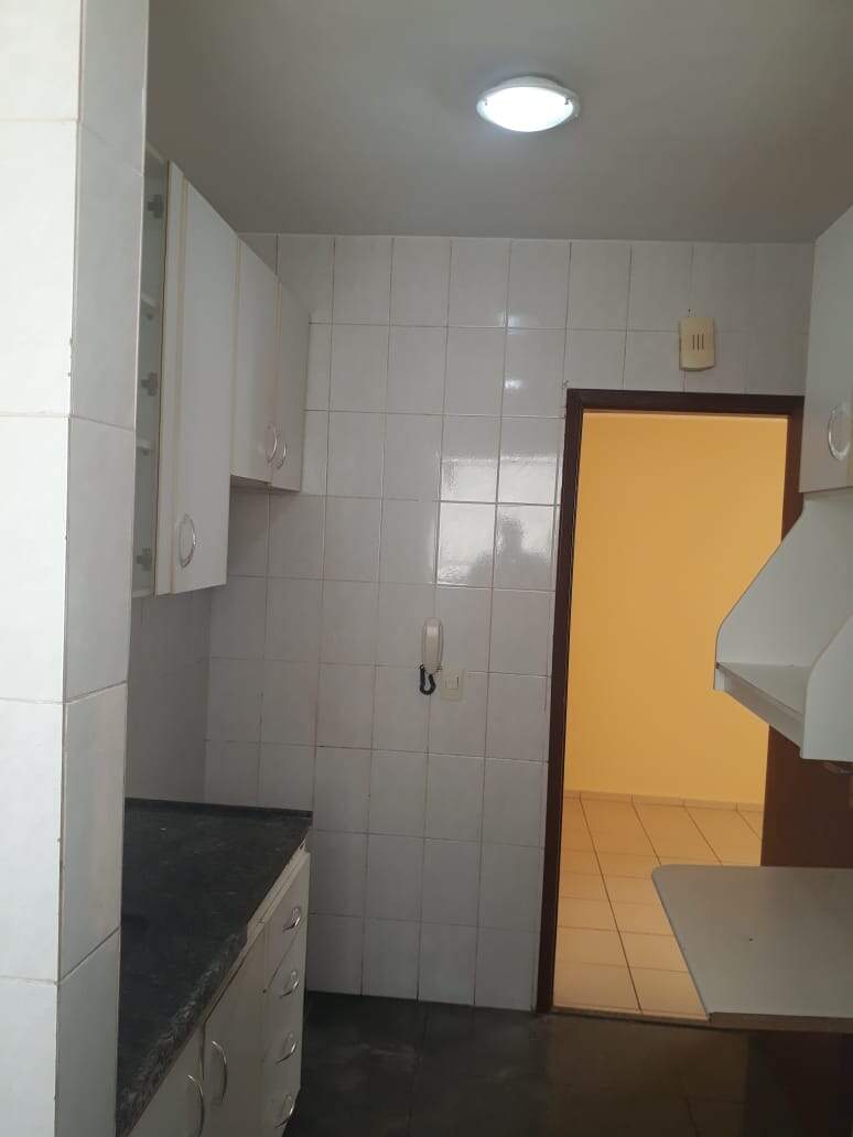 Apartamento à venda com 4 quartos, 83m² - Foto 5