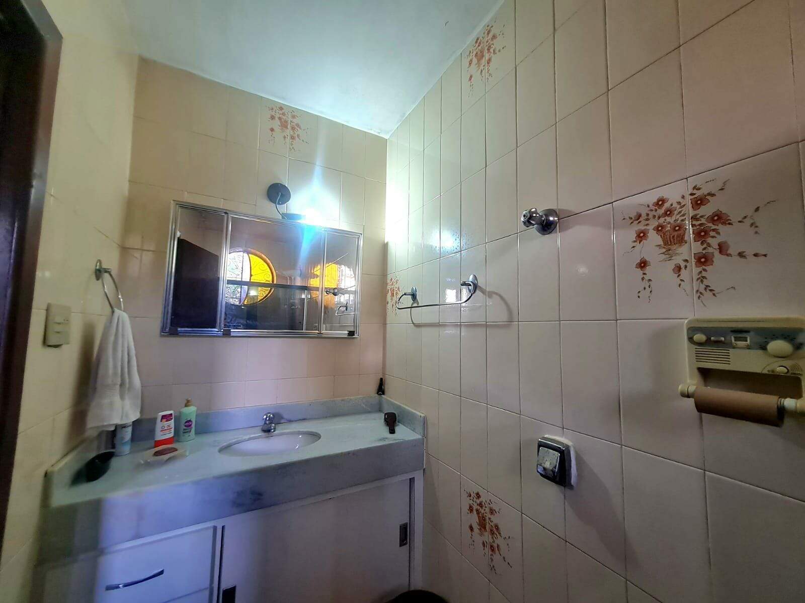 Casa à venda com 3 quartos, 360m² - Foto 15