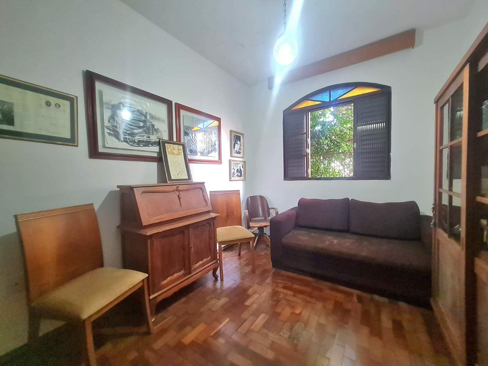 Casa à venda com 3 quartos, 360m² - Foto 9