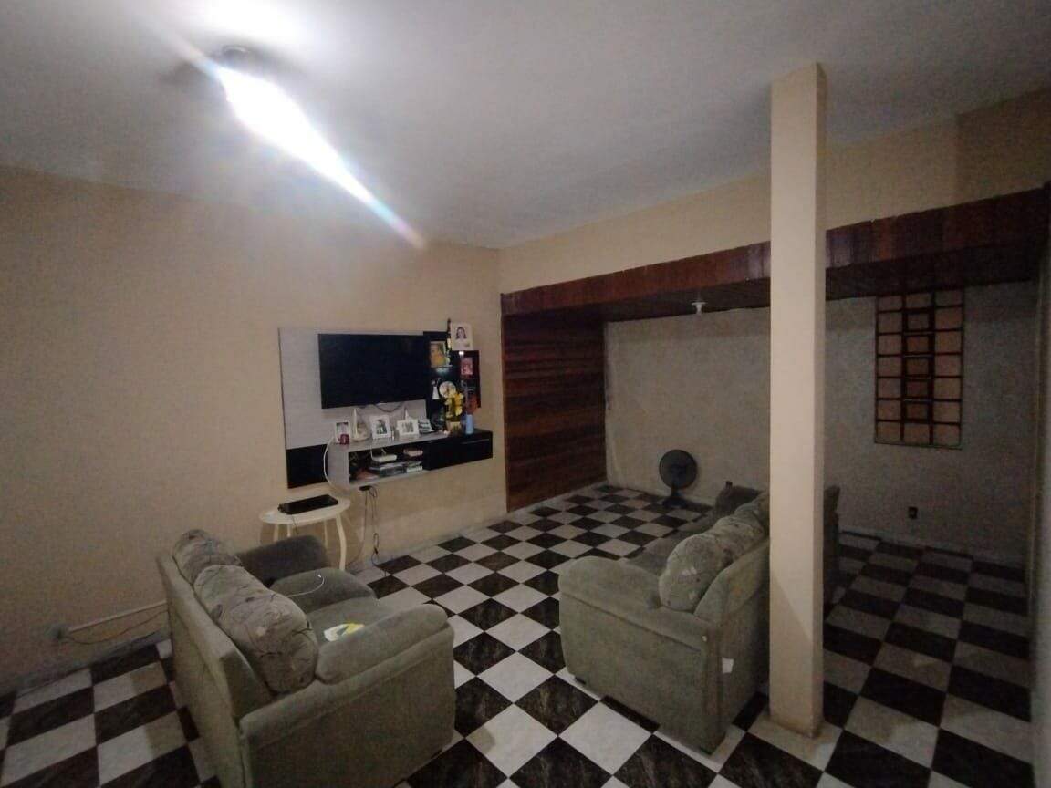 Casa à venda com 3 quartos, 102m² - Foto 3