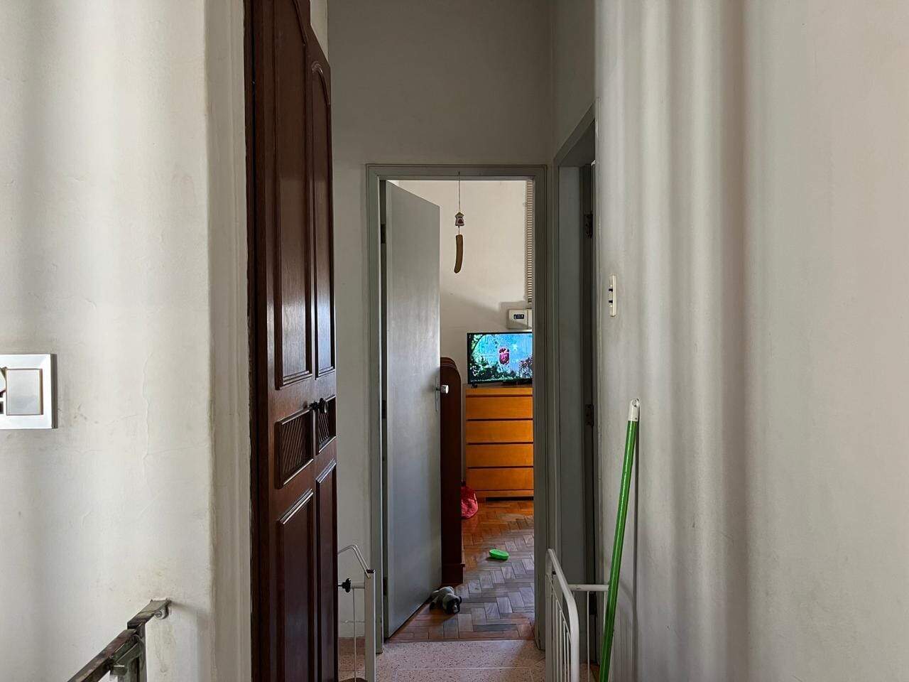 Casa à venda com 7 quartos, 360m² - Foto 17