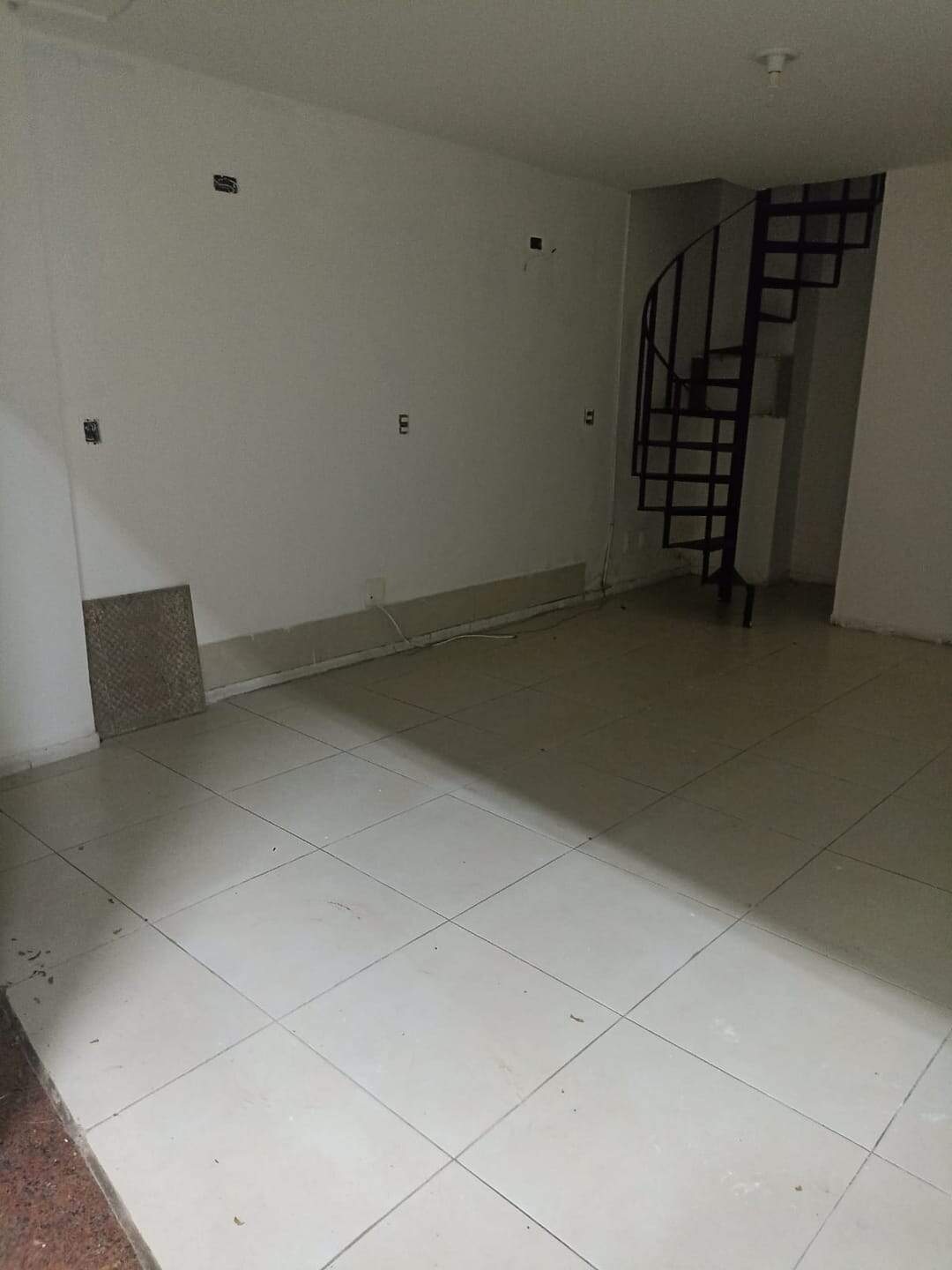 Loja-Salão à venda, 24m² - Foto 2