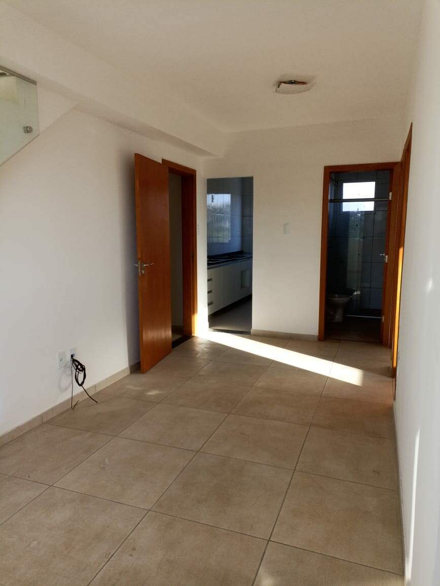 Cobertura à venda com 2 quartos, 95m² - Foto 3