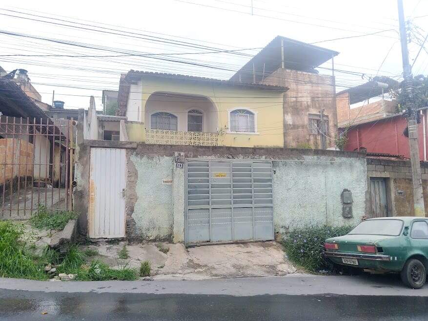 Sobrado à venda com 4 quartos, 290m² - Foto 2