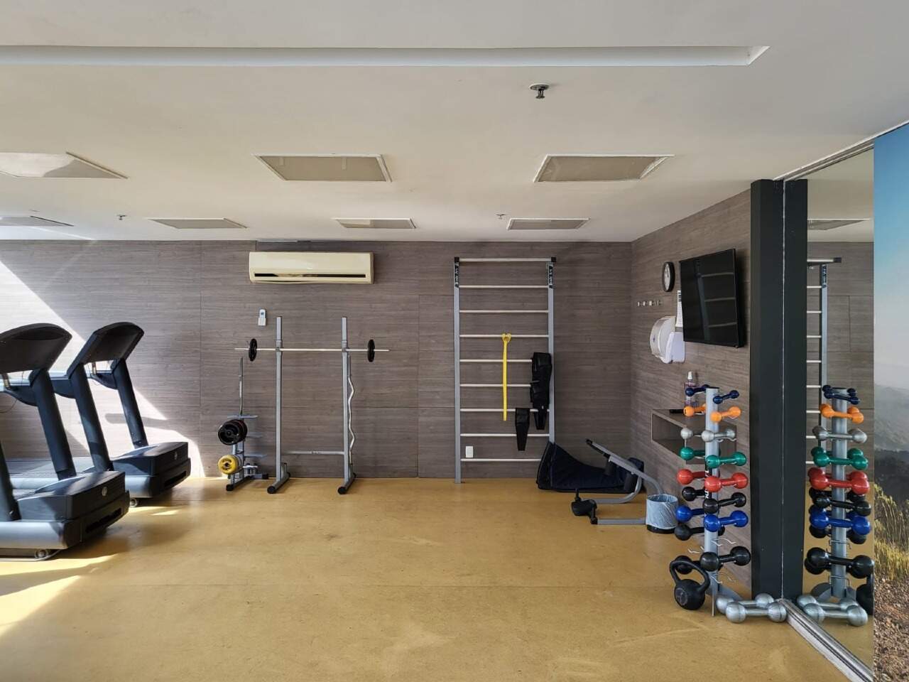 Cobertura à venda com 4 quartos, 200m² - Foto 11