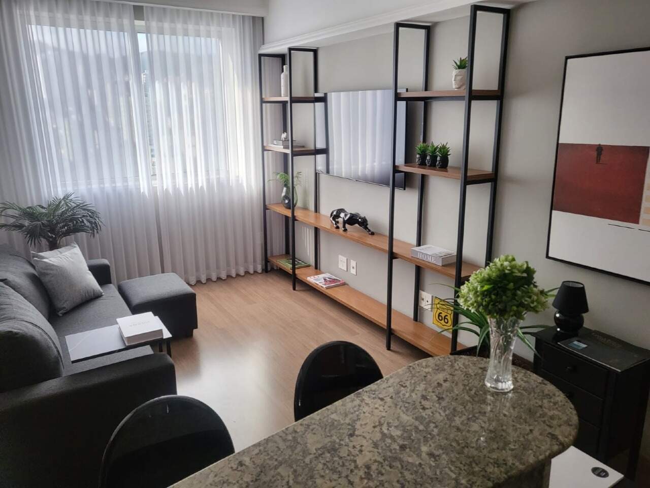 Cobertura à venda com 4 quartos, 200m² - Foto 4