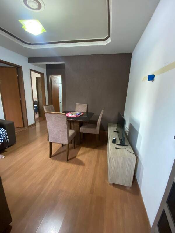 Apartamento à venda com 2 quartos, 43m² - Foto 2