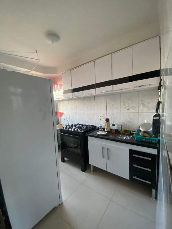 Apartamento à venda com 2 quartos, 43m² - Foto 3