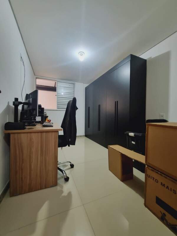 Apartamento à venda com 3 quartos, 95m² - Foto 7