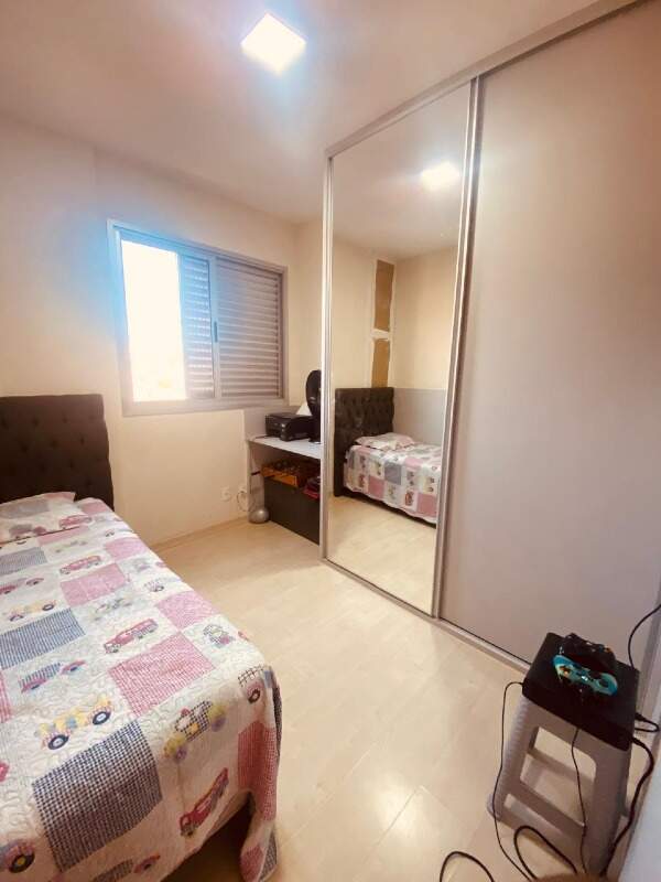 Apartamento à venda com 3 quartos, 72m² - Foto 14