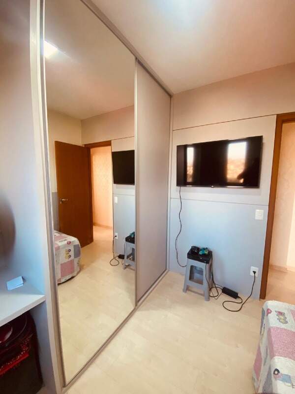 Apartamento à venda com 3 quartos, 72m² - Foto 15