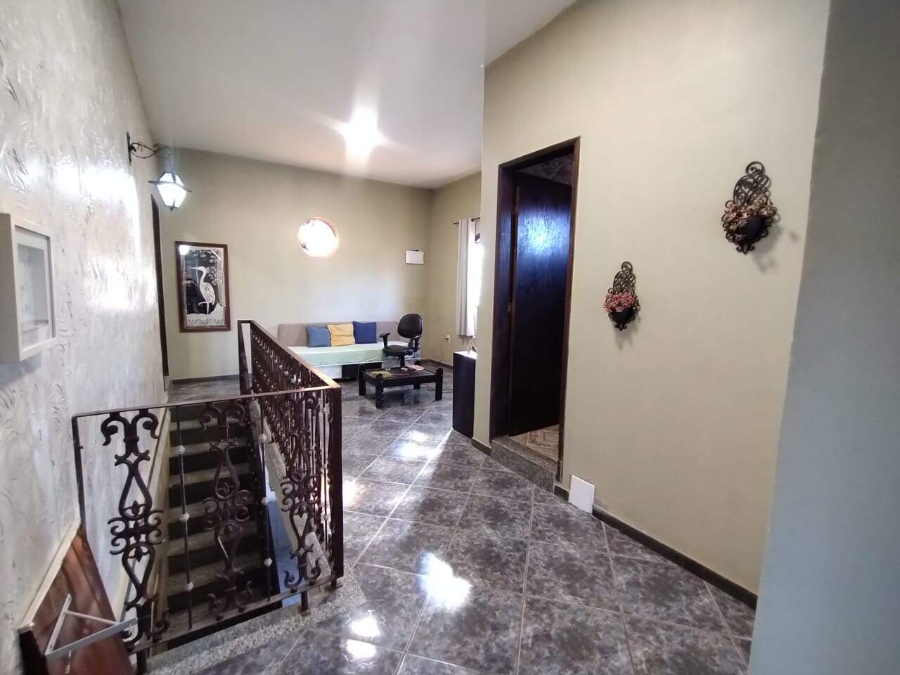 Casa à venda com 3 quartos, 500m² - Foto 7