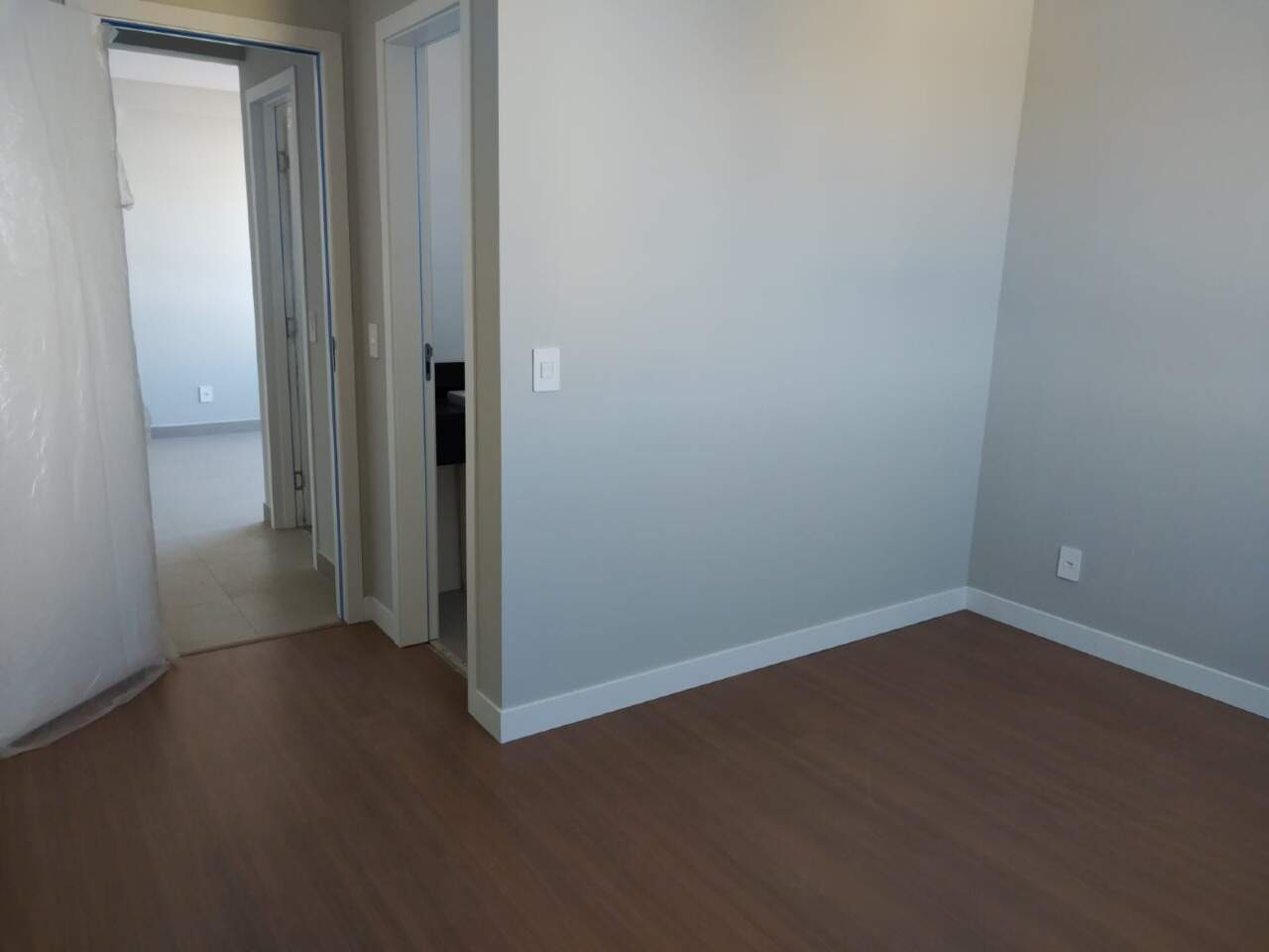 Apartamento à venda com 3 quartos, 217m² - Foto 5