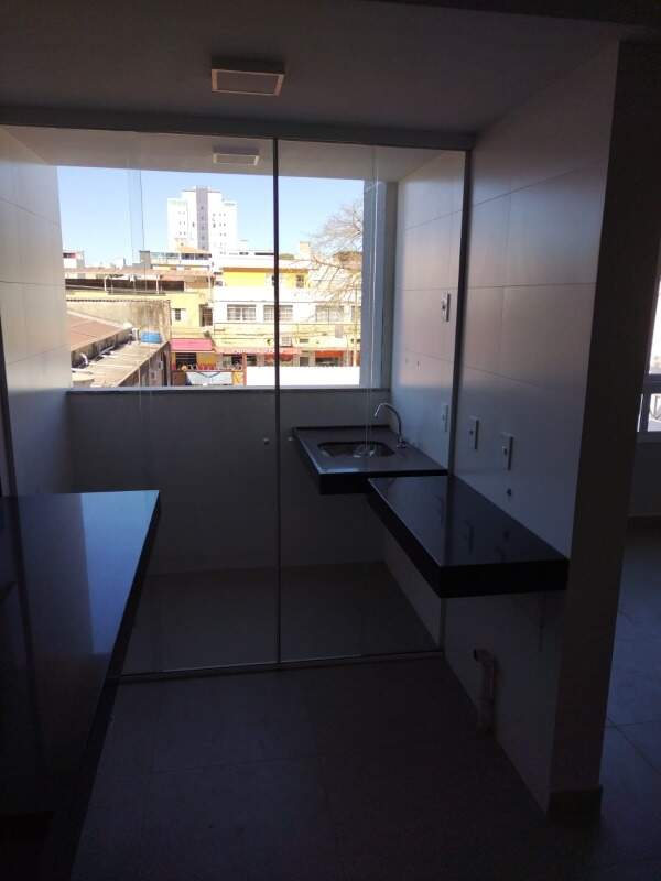 Apartamento à venda com 3 quartos, 217m² - Foto 15