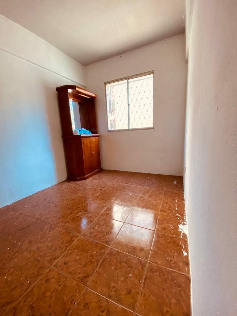 Apartamento à venda com 3 quartos, 47m² - Foto 1