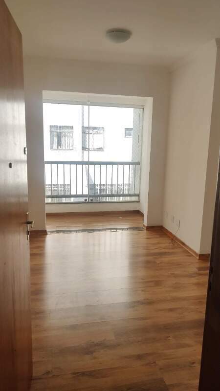 Apartamento à venda com 2 quartos, 73m² - Foto 1