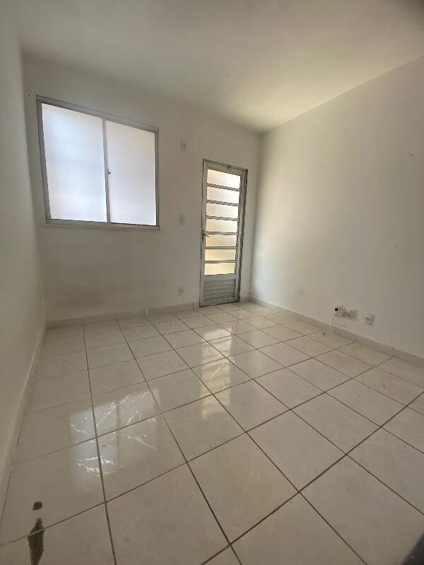 Apartamento à venda com 2 quartos, 50m² - Foto 4