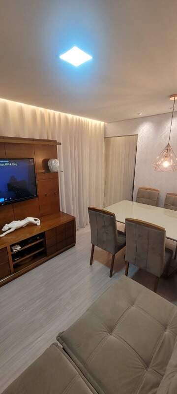 Apartamento à venda com 2 quartos, 45m² - Foto 1