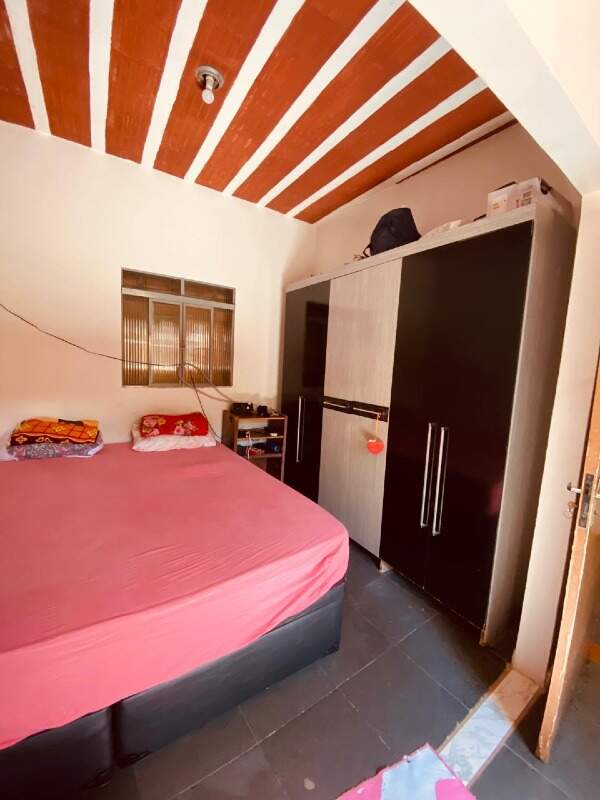 Casa à venda com 2 quartos, 90m² - Foto 5