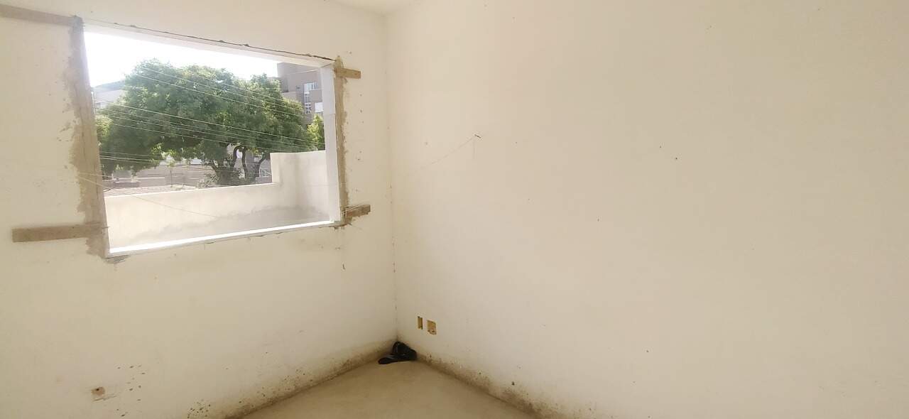 Apartamento à venda com 3 quartos, 240m² - Foto 12