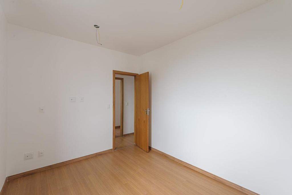 Apartamento à venda com 3 quartos, 90m² - Foto 7