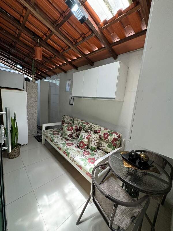 Apartamento à venda com 2 quartos, 70m² - Foto 10