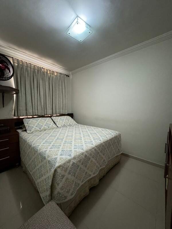 Apartamento à venda com 2 quartos, 70m² - Foto 5