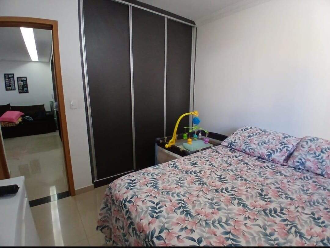 Apartamento à venda com 2 quartos, 100m² - Foto 5