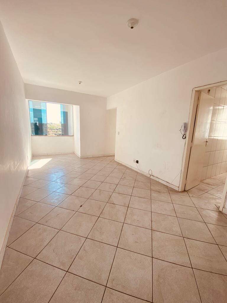 Apartamento à venda com 2 quartos, 53m² - Foto 2