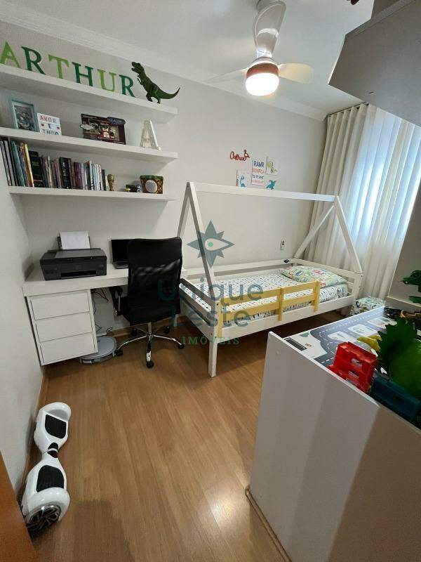 Apartamento à venda com 4 quartos, 90m² - Foto 10