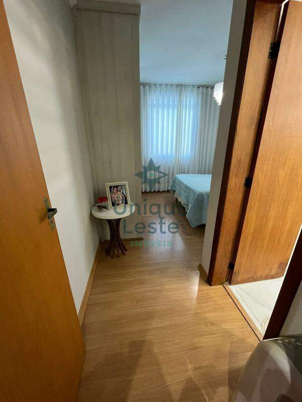 Apartamento à venda com 4 quartos, 90m² - Foto 11